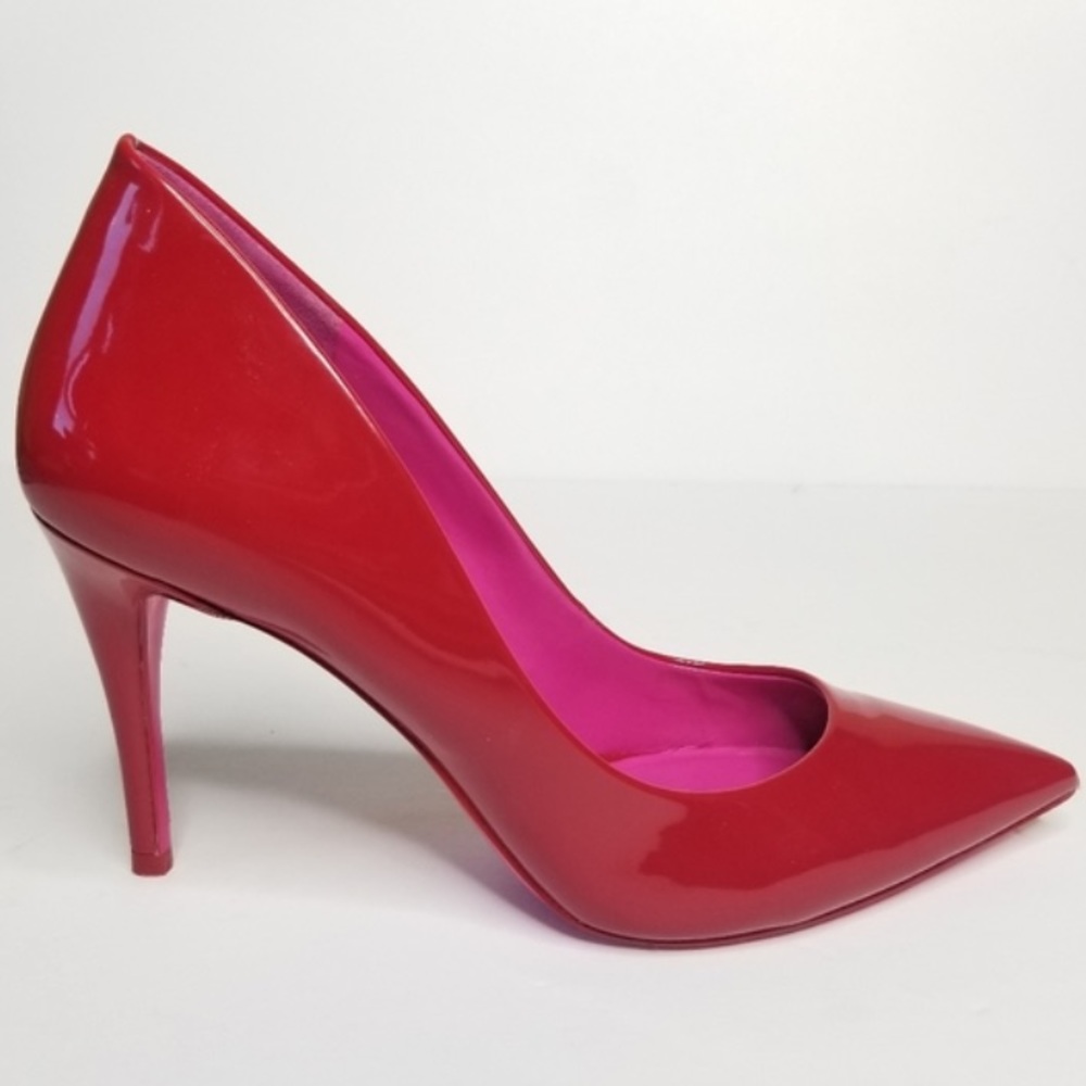 Red Aldo Pumps. Never worn! SZ 8.